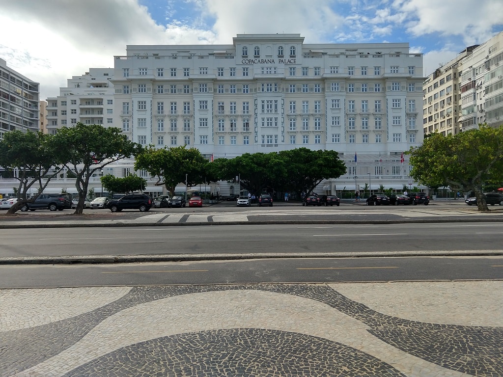 copacabana-palace-min.jpg