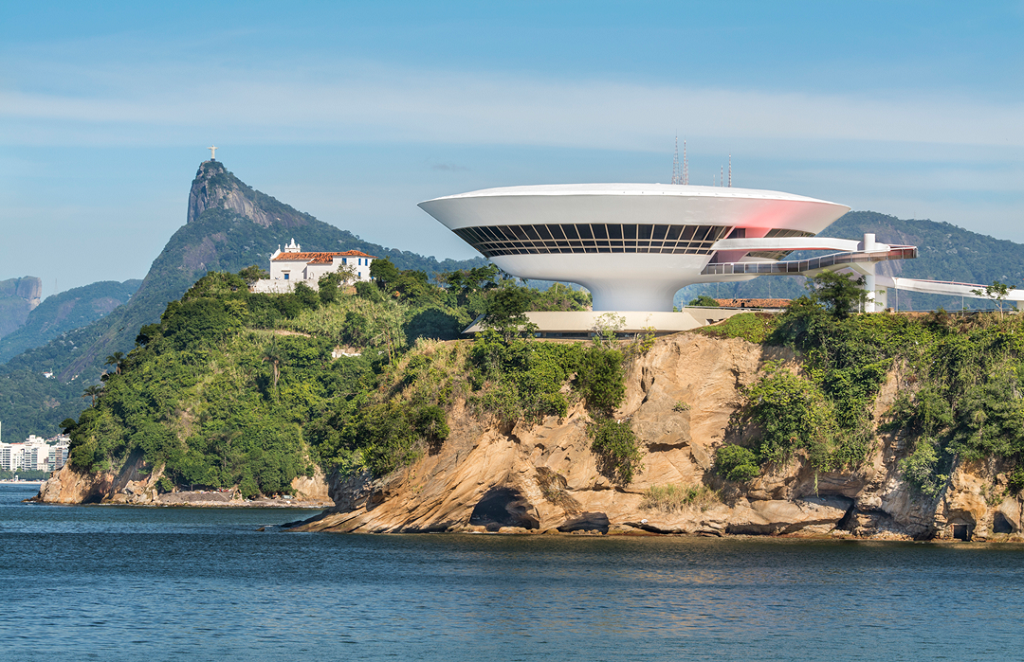 cities nearby that you must visit: Niteroi